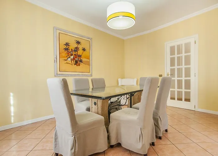 Appartement Eur Luminous And Large Family Terrace